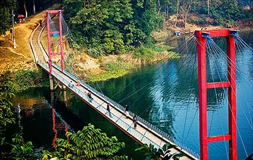 রাঙামাটির ৩টি প্রধান আকর্ষণ: কাপ্তাই লেক, ঝুলন্ত ব্রিজ ও শুভলং জলপ্রপাত