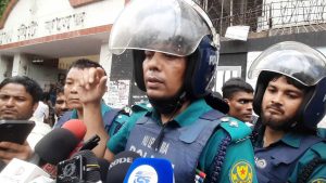 সংঘর্ষ থামাতে প্রশাসনের কঠোর বার্তা