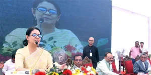 টেকনোলজি না পরিবেশ